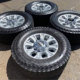 Ford f250 8 lug wheels/rims 18”