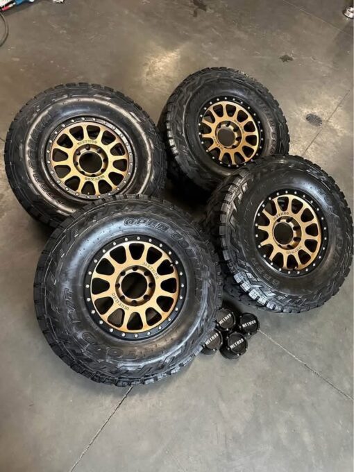 18 * 9 method 315s/ 37 * 12.5r * 18 Toyo open country r/t