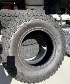 Mickey Thompson Baja Boss M/T(LT305/70R18)