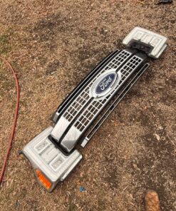 2017-2019 Ford F-250 Platinum Headlights & Grille – OEM Replacement / Upgrade