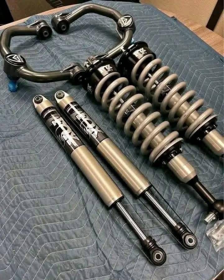 2021–2025 Ford F-150 2WD FOX 2.0 Leveling Kit - Image 3