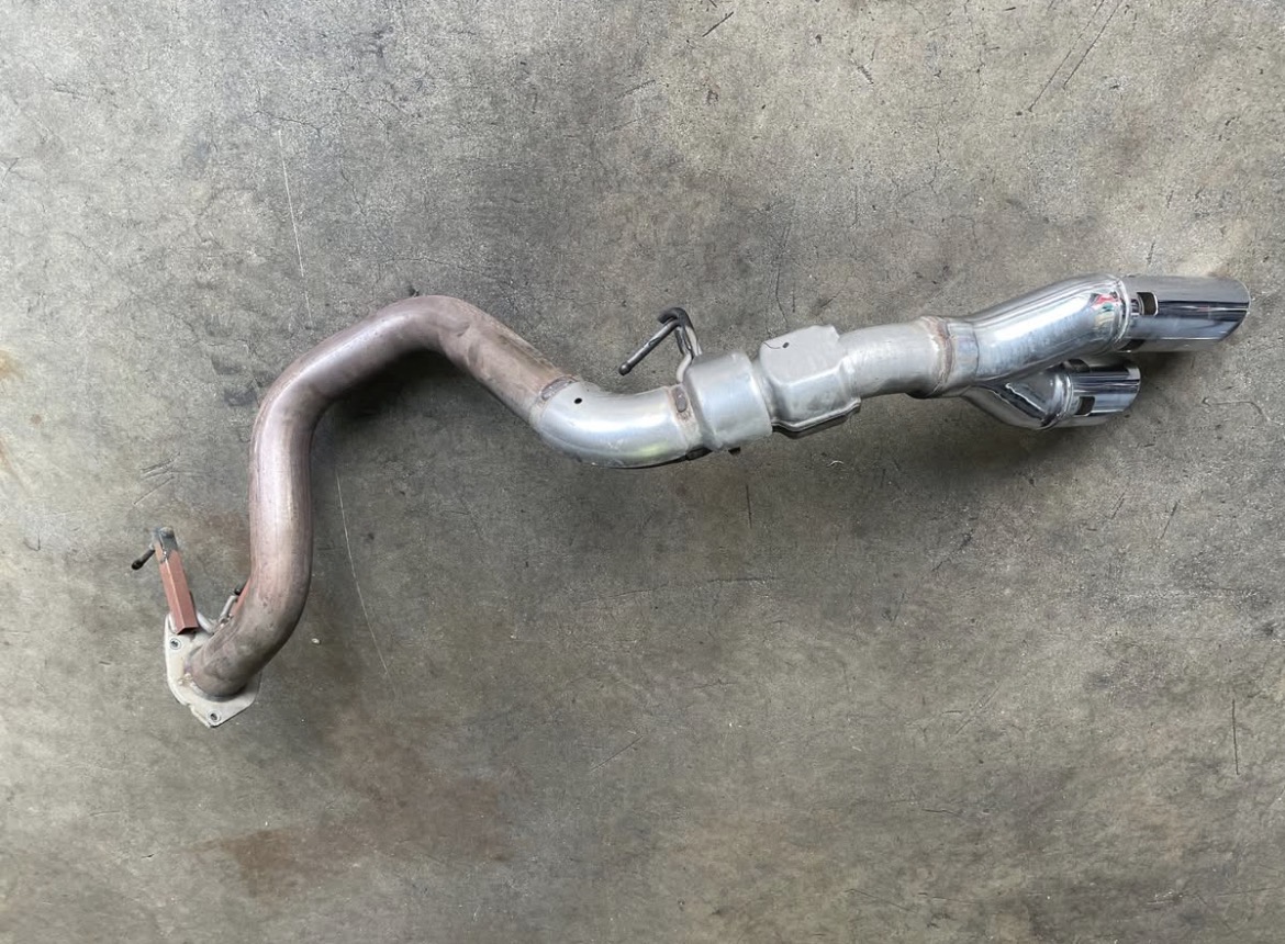 2023–2026 Ford F-250 OEM 6.7L Diesel Rear Exhaust Tailpipe Dual Muffler Tip – Factory Fit Power Stroke Upgrade - Image 4