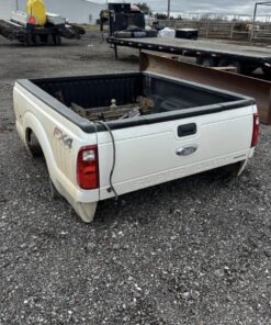 2011–2016 Ford F250 Short Bed White (Oxford White) – Heavy Duty Power, Clean Look, and Work-Ready Performance