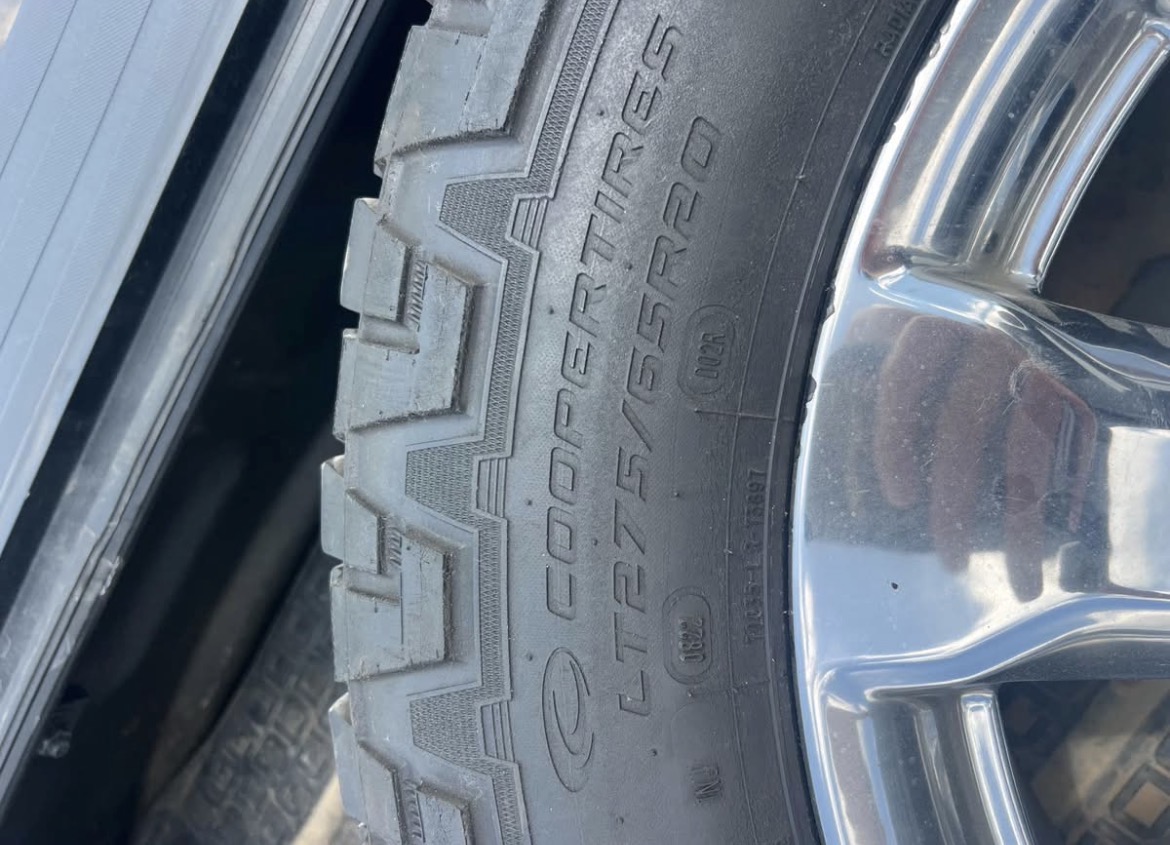 20” OEM Stock Rims & Tires for 2017-2019 Ford F-250 / F-350 Super Duty (Factory Takeoffs) - Image 6