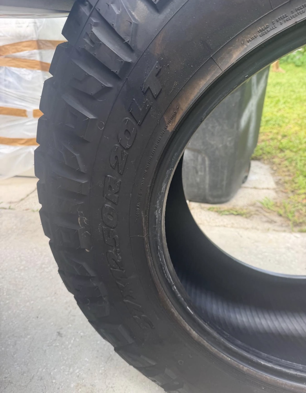 37x12.50R20 Nitto Ridge Grappler Tires – Aggressive Hybrid All-Terrain Performance for Trucks - Image 6