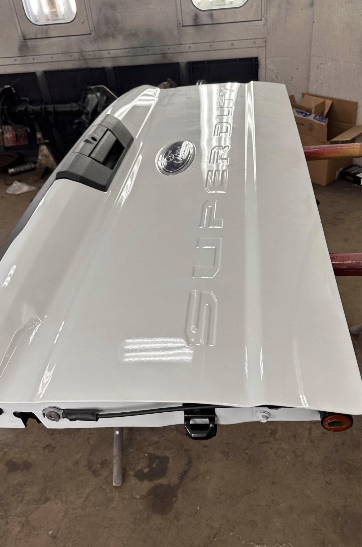 2023-2026 Ford F250 Tailgate White – OEM Oxford White Super Duty Tailgate Guide