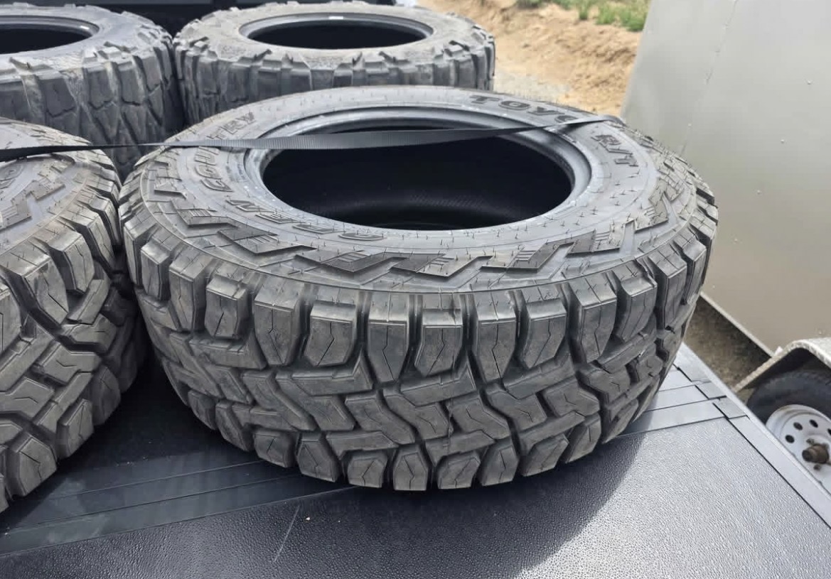 37x12.50R20 Toyo Open Country RT Tires – The Ultimate Hybrid Tire Upgrade for Ford Super Duty Trucks - Image 3