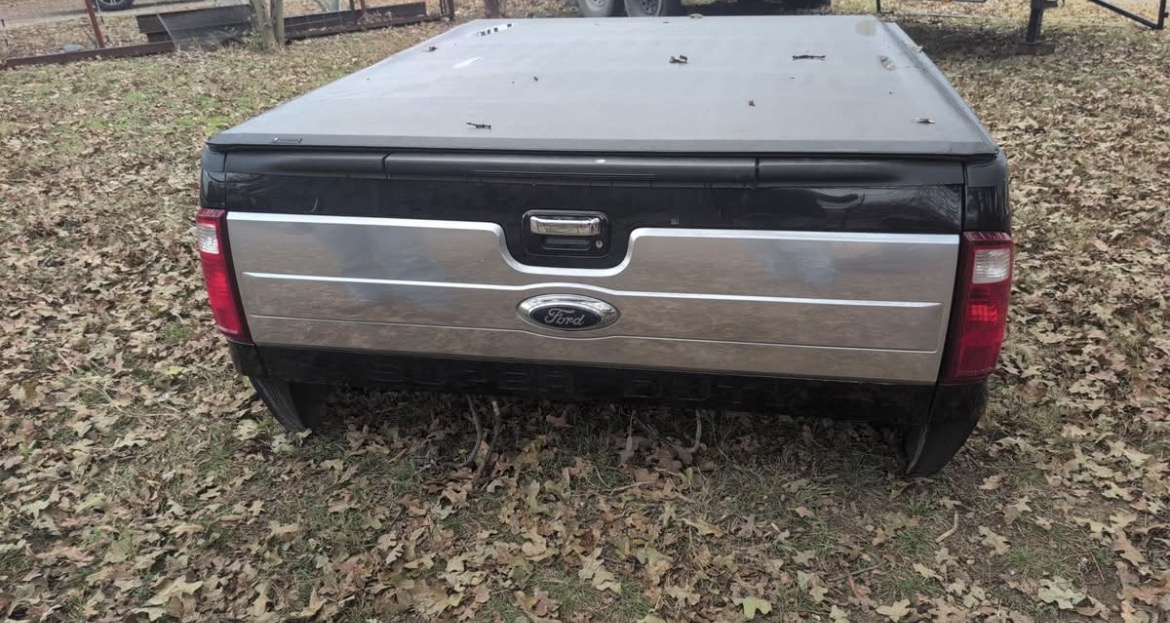 2011-2016 Ford F250 Platinum Short Bed With Tailgate and Bed Cover – Premium OEM Super Duty Bed Upgrade Guide - Image 3