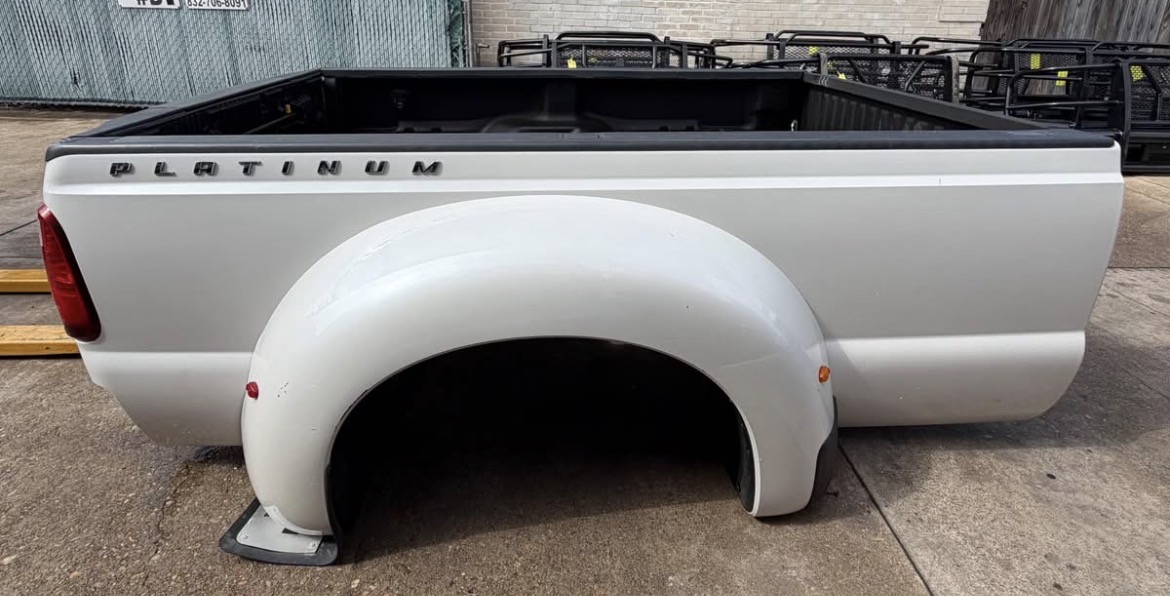 2011-2016 Ford F350 F450 Platinum White 8ft Long Dually Bed & Tailgate Complete OEM for Sale - Image 5
