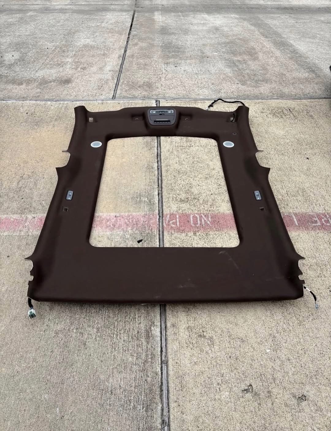 2023-2025 Ford F250 F350 Super Duty King Ranch Moon Roof Headliner with Overhead Console OEM For Sale - Image 2