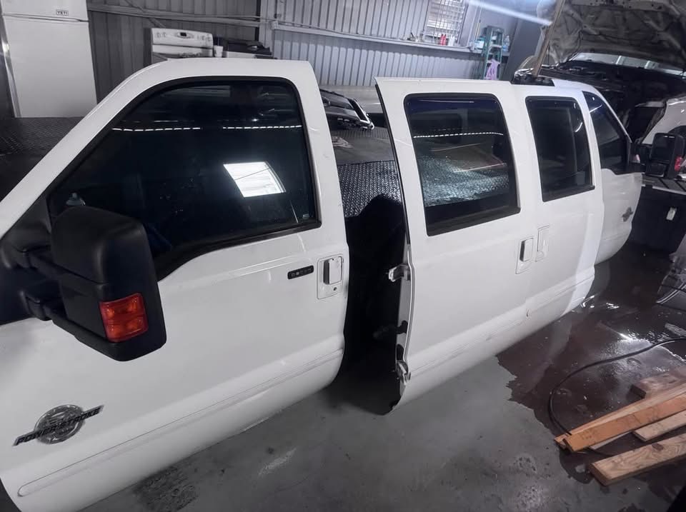 2008-2015 Ford F250 F350 F450 Super Duty Complete Door Assembly For Sale – OEM Factory Door Replacement - Image 3