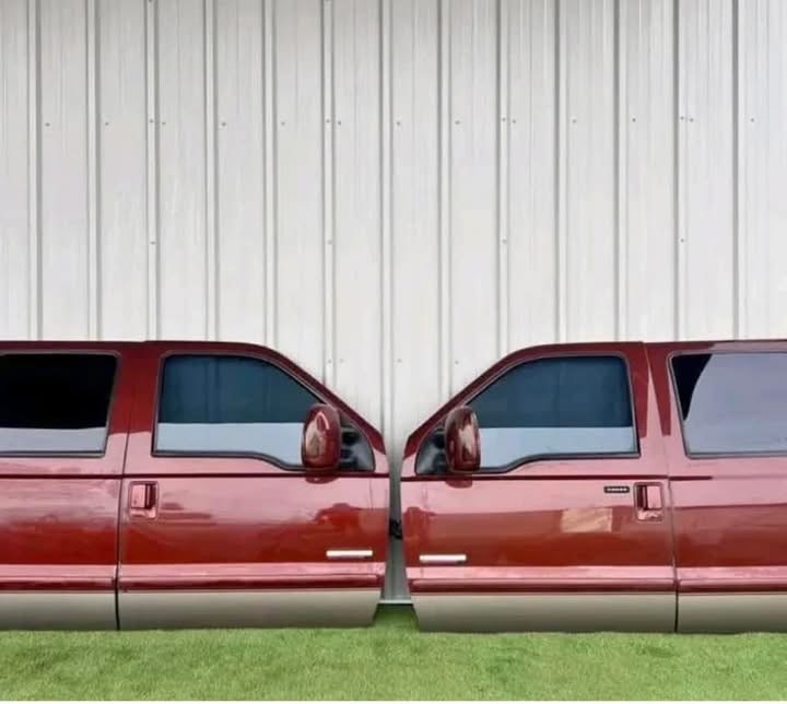 1999-2016 Ford F250 F350 Super Duty King Ranch Driver & Passenger Side Doors Complete OEM Assembly - Image 2