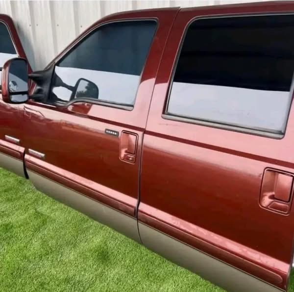 1999-2016 Ford F250 F350 Super Duty King Ranch Driver & Passenger Side Doors Complete OEM Assembly - Image 4