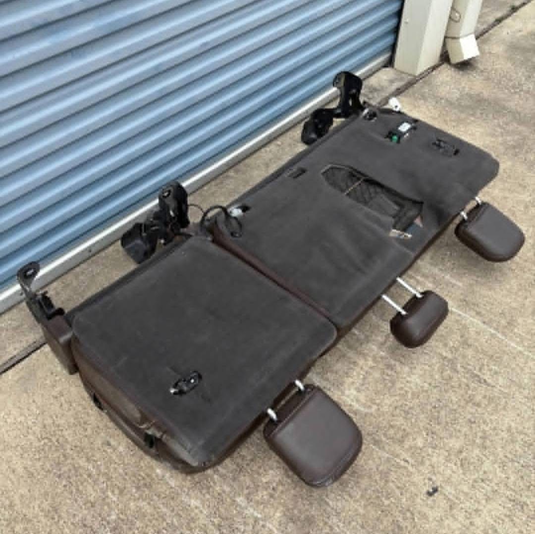 2023-2026 Ford F250 F350 F450 King Ranch Super Duty Rear Bench Seat For Sale – OEM Leather Rear Seat Assembly - Image 10