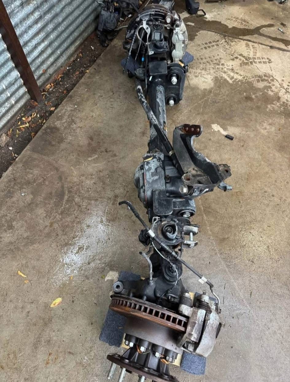 2017-2025 Ford F-450 Front Axle Assembly 4.30 Gear Ratio For Sale | OEM Super Duty Front Differential - Image 4