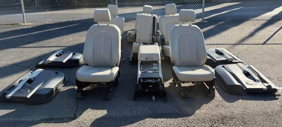 2020 Ford Expedition Platinum Interior Full Set For Sale | OEM Luxury Black Leather Interior Package