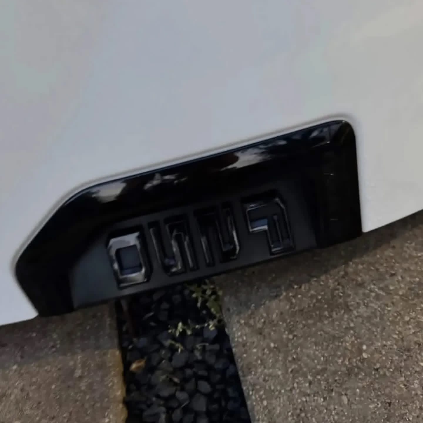 2017-2022 Ford F250 F350 F450 Super Duty Fender and Badge Assembly – OEM Style Replacement - Image 8