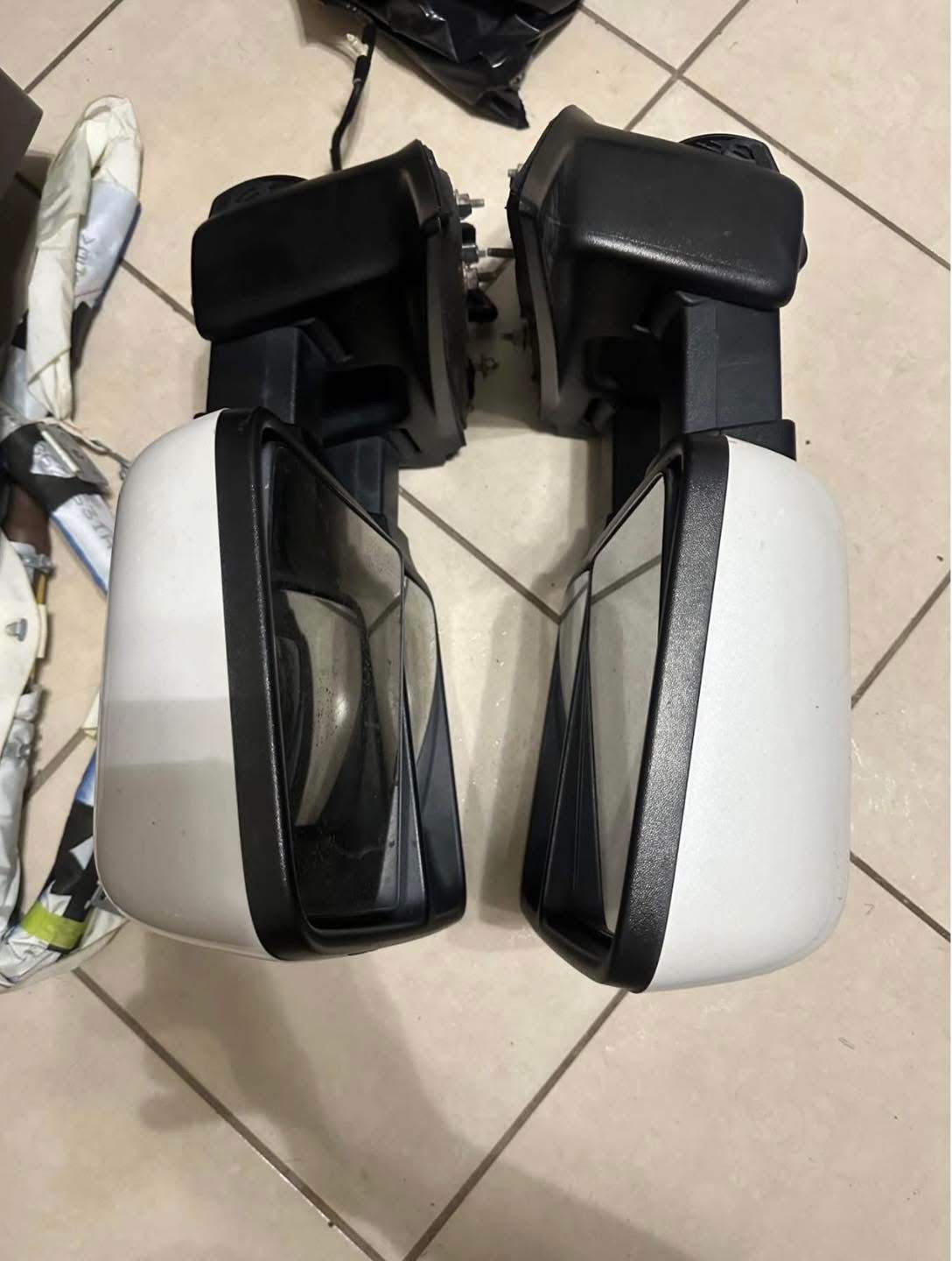 1999–2016 Ford F250 F350 Super Duty Tow Mirror – Power Folding & Power Telescoping - Image 3
