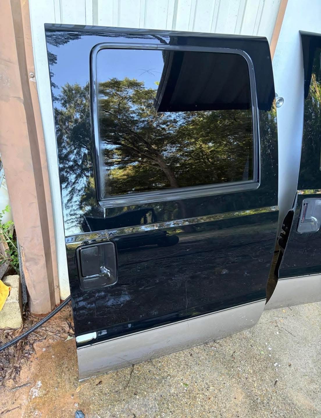 1999–2016 Ford F-250 F-350 F-450 F-550 Super Duty Crew Cab Front & Rear Doors – OEM Black Complete - Image 4