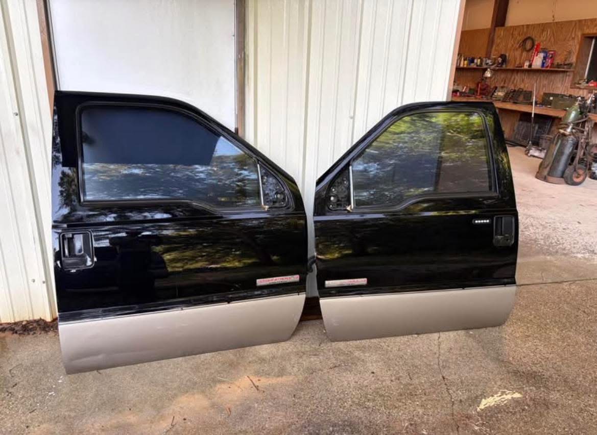 1999–2016 Ford F-250 F-350 F-450 F-550 Super Duty Crew Cab Front & Rear Doors – OEM Black Complete - Image 3