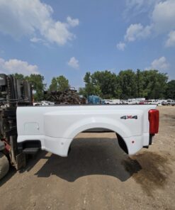 2023–2026 Ford Super Duty F-350 F-450 F-550 8’ Dually Truck Bed Without Tailgate – OEM Oxford White