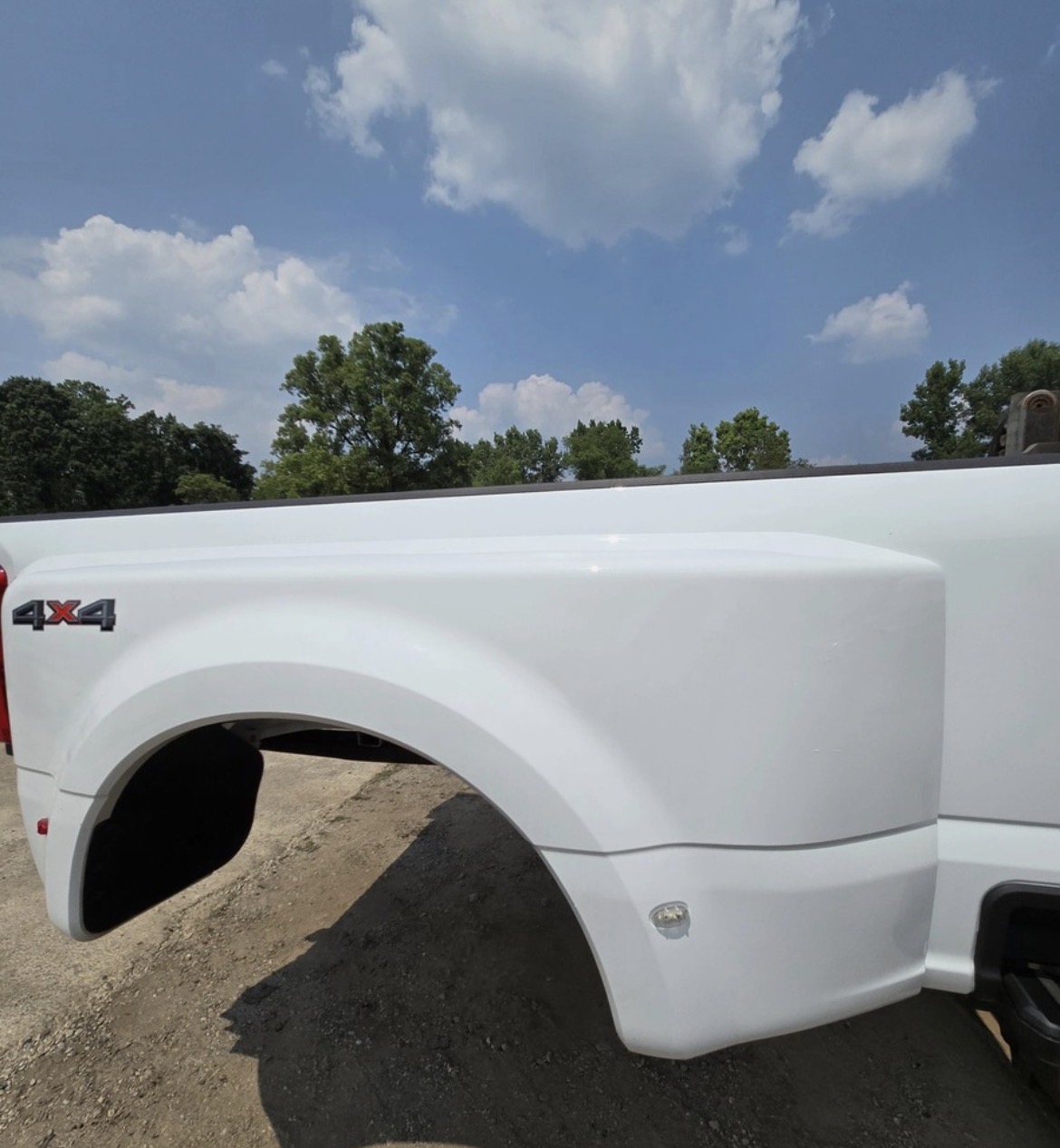 2023–2026 Ford Super Duty F-350 F-450 F-550 8’ Dually Truck Bed Without Tailgate – OEM Oxford White - Image 5