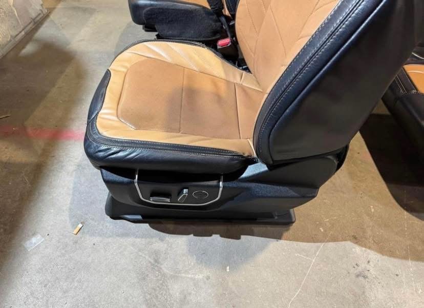 2015–2020 Ford F-150 Limited Complete Seats & Center Console - Image 8