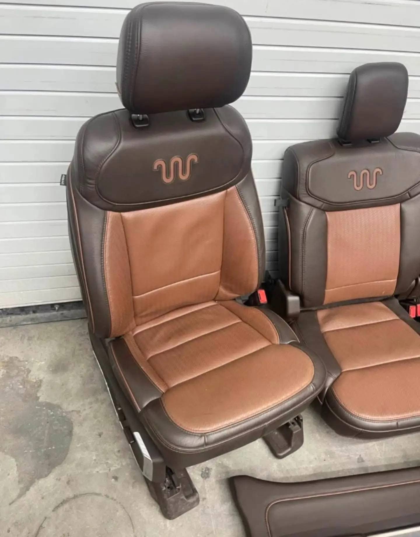 2023–2026 Ford F-250 F-350 F-450 King Ranch Interior Seats, Center Console & Dashboard - Image 3